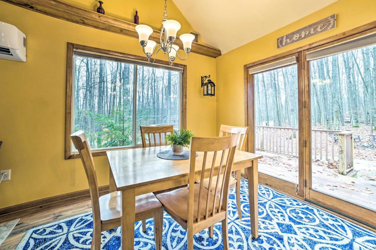 Higgins Lake Retreat - Hike, Swim, Relax! Roscommon Exterior photo