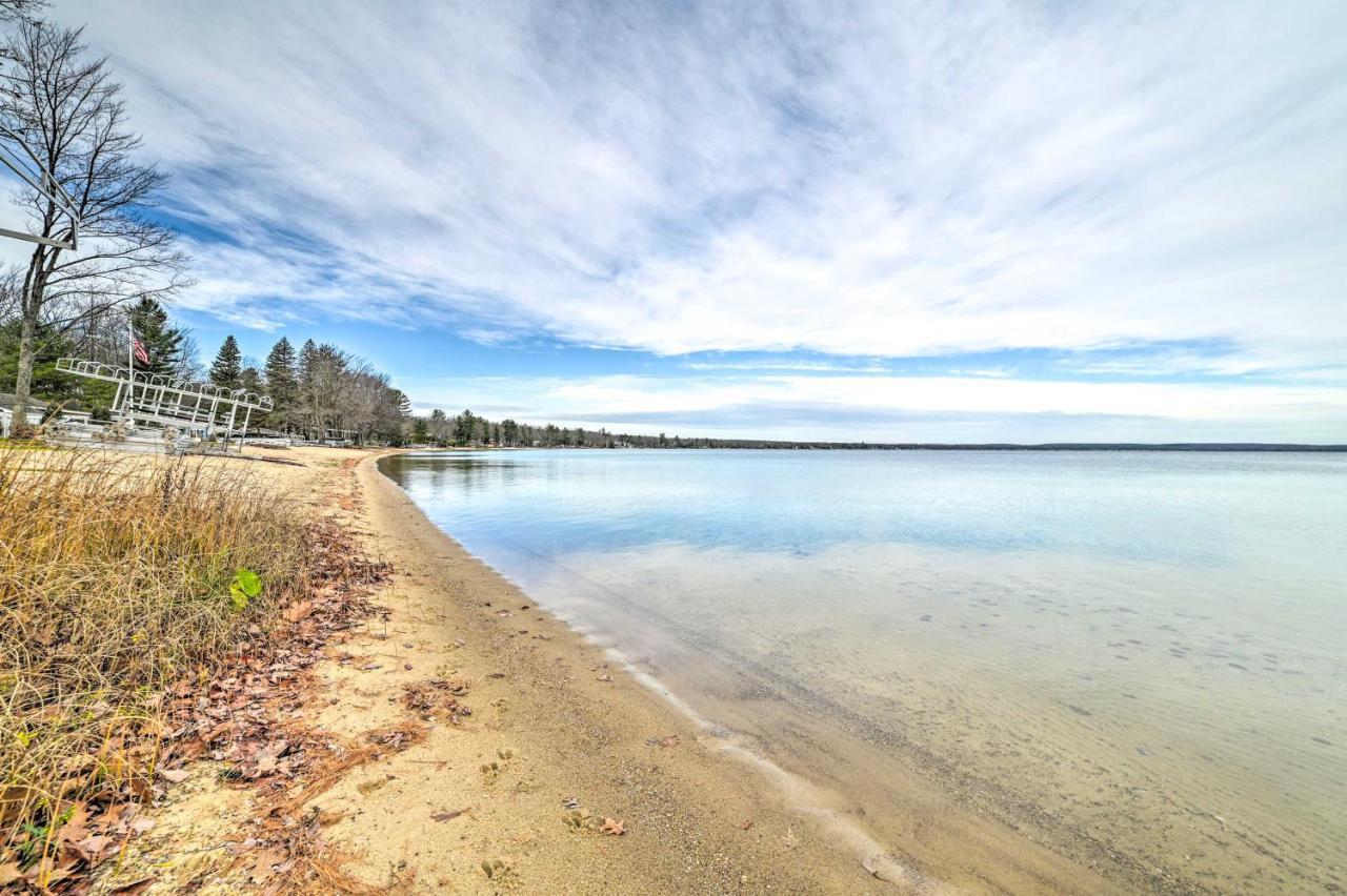 Higgins Lake Retreat - Hike, Swim, Relax! Roscommon Exterior photo